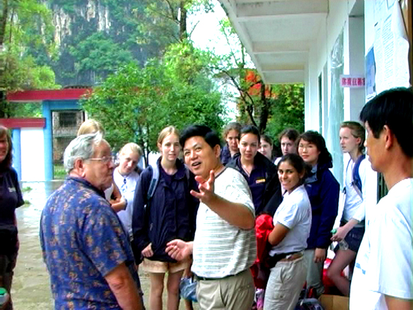 6. The new group of Intl Volunteers arrived to Yangshuo.